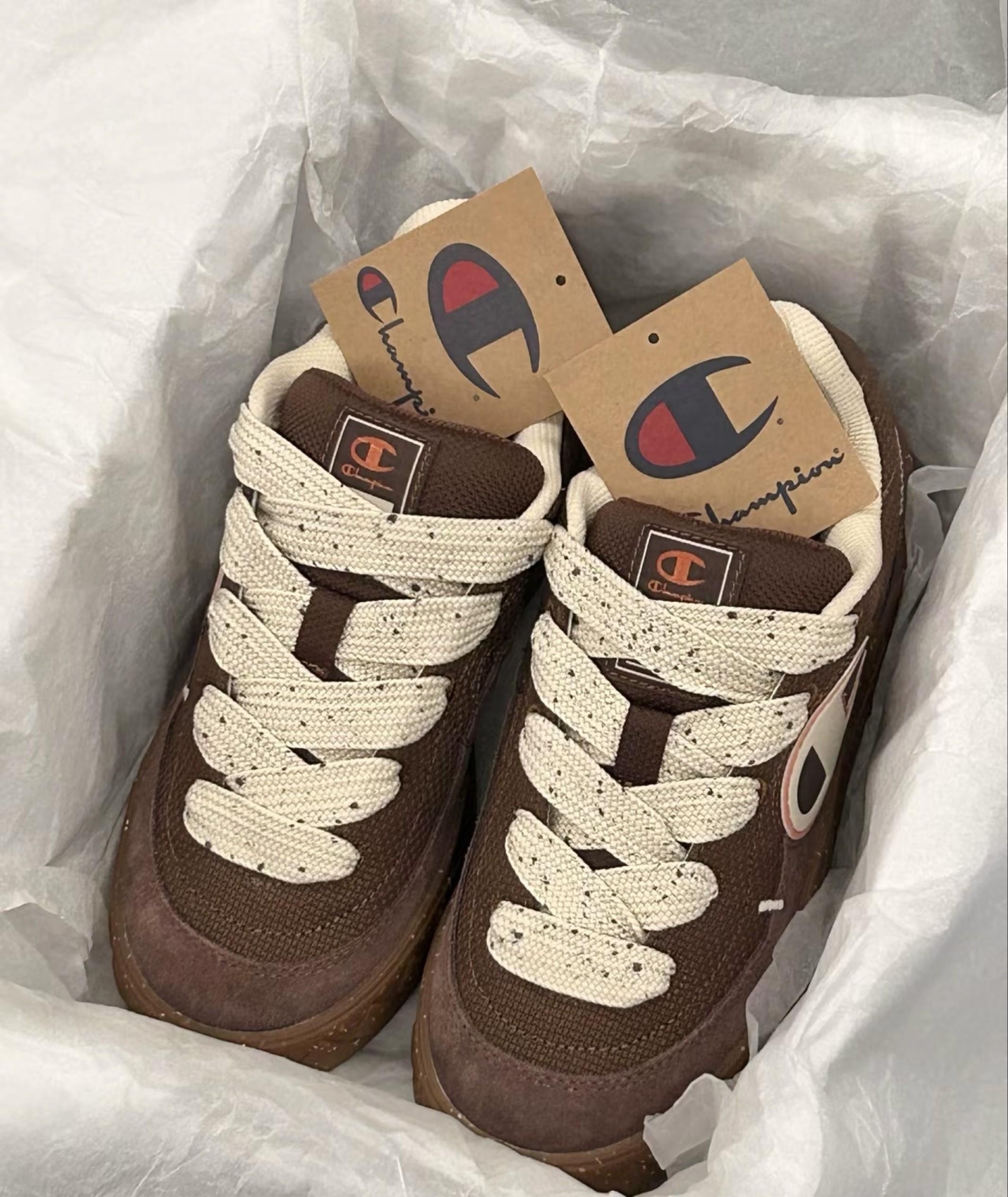 复古棕调+隐形增高!Champion这双复古鞋太会了